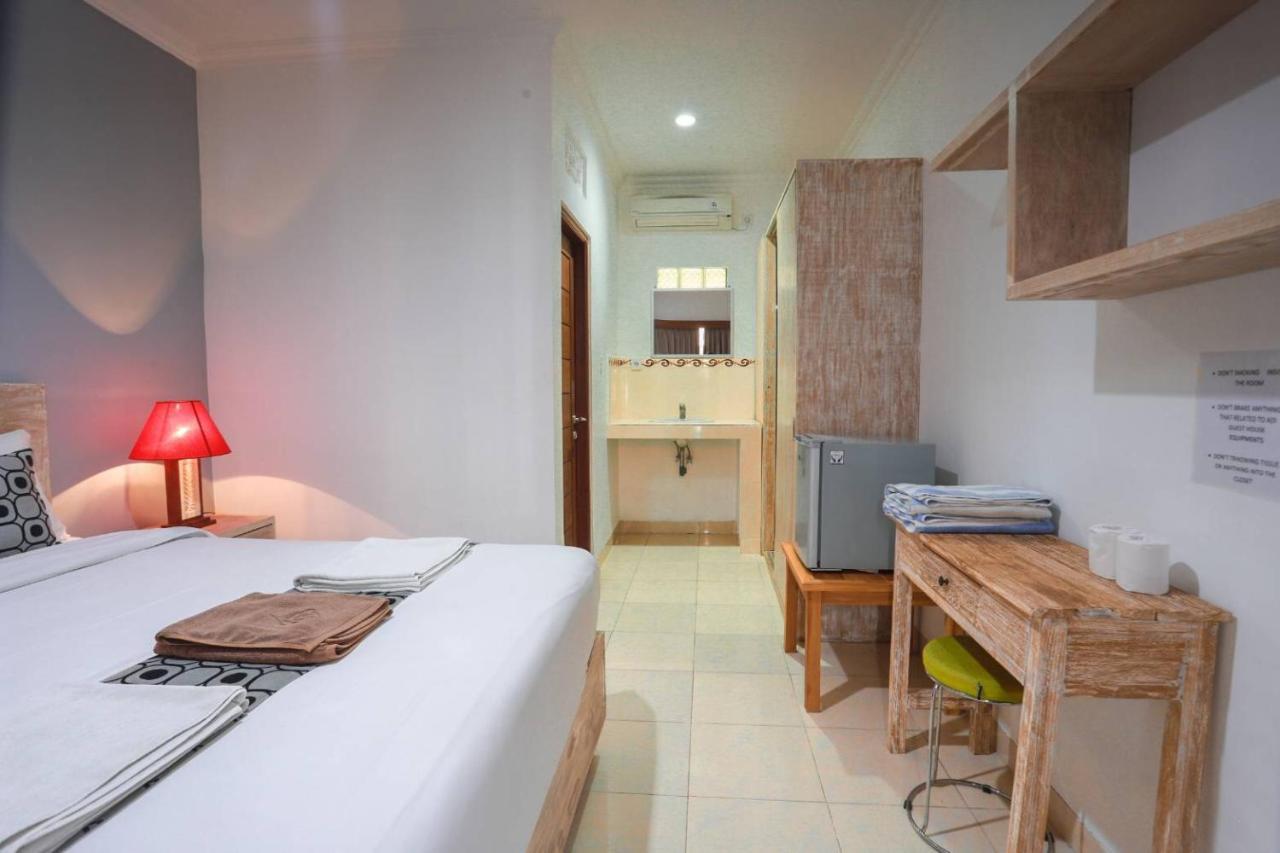 Adi Guest House Canggu Esterno foto