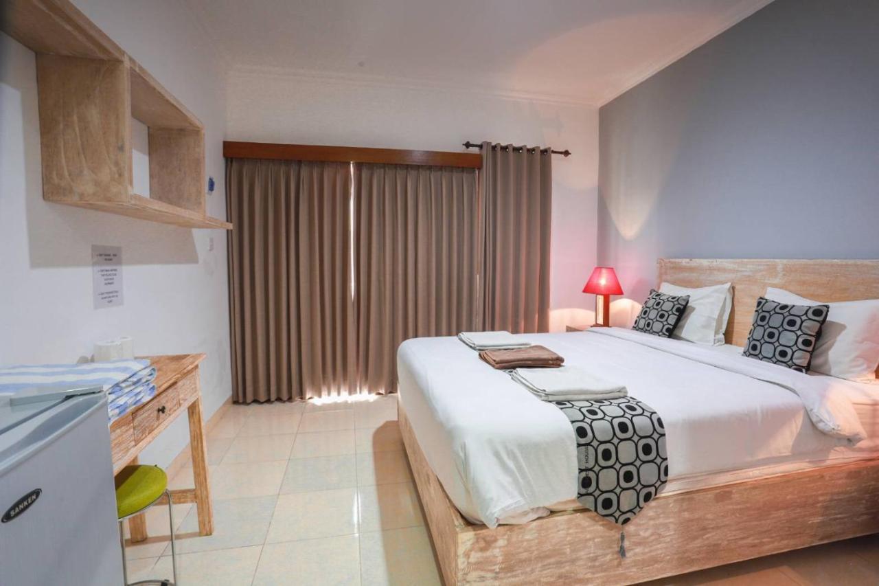 Adi Guest House Canggu Esterno foto